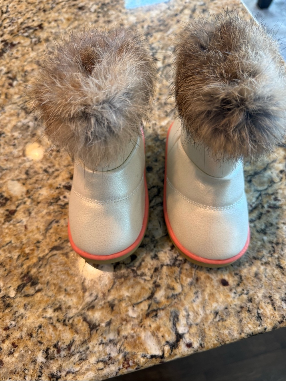 White Baby Boots with Faux Fur Trim and Coral Soles